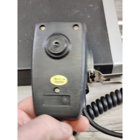 Realistic TRC-419 40 Channel Mobile CB Radio - 6 Channel Memory-Tested See Video - Picture 8 of 14